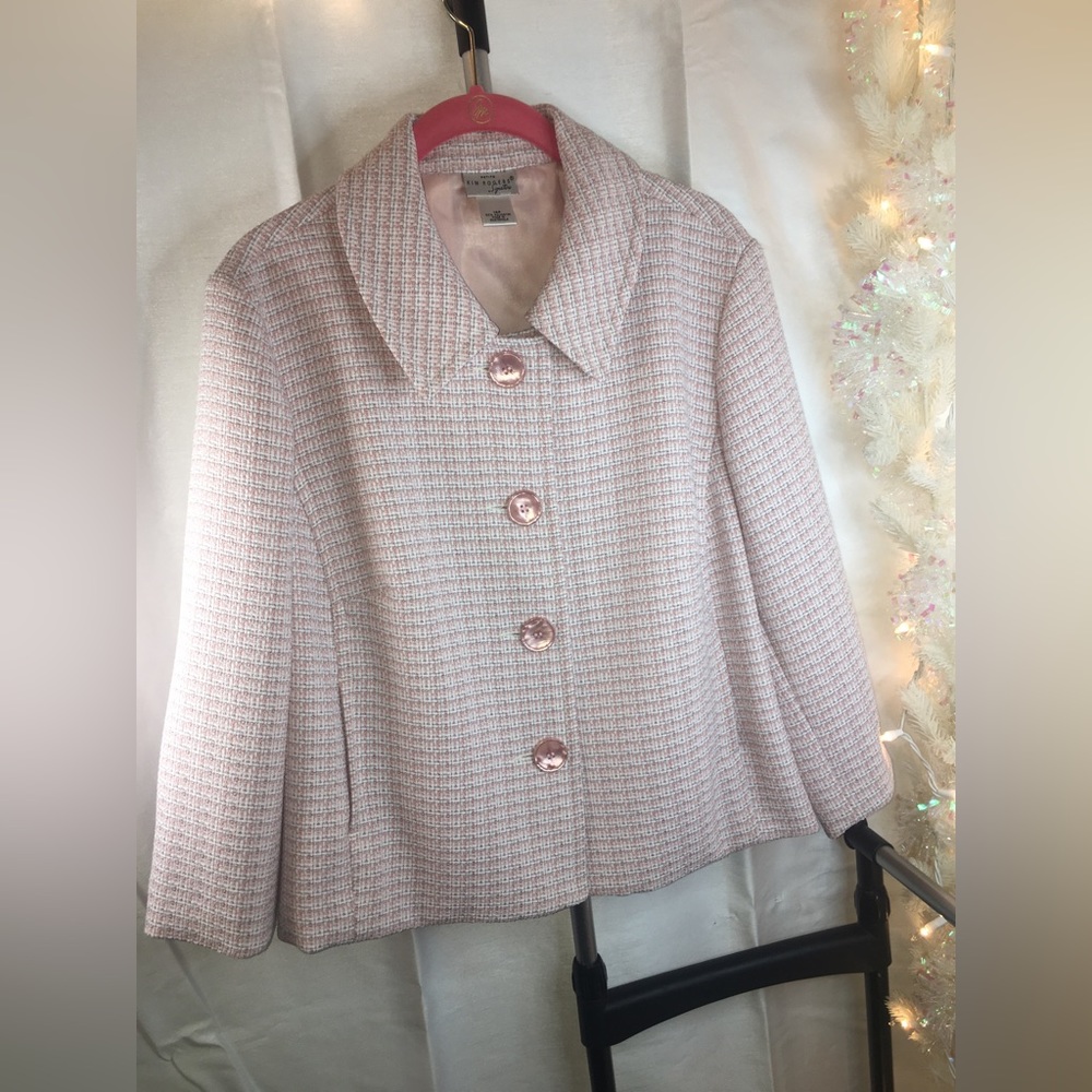 Kim Rogers Petite | Women’s Pink Patterned Button Down Jacket